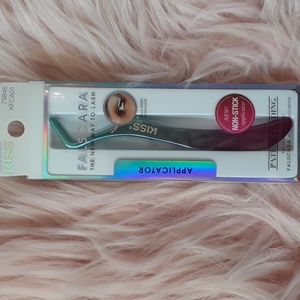 New Listing!! Brand New KISS FALSCARA APPLICATOR